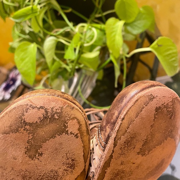 High heels - Picture 4 of 6